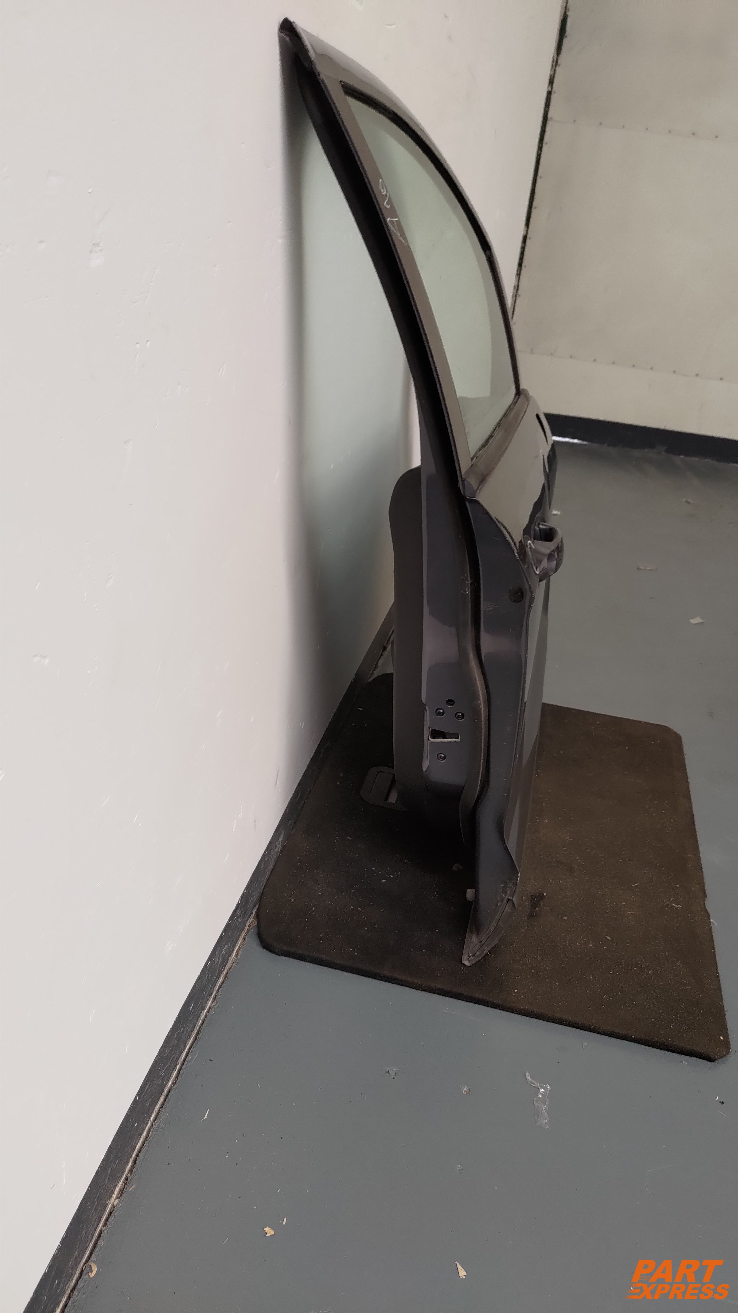 Tür komplett vorne rechts Ford EcoSport Titanium Grau Smoke Grau Met 2013 - 2022 – 7