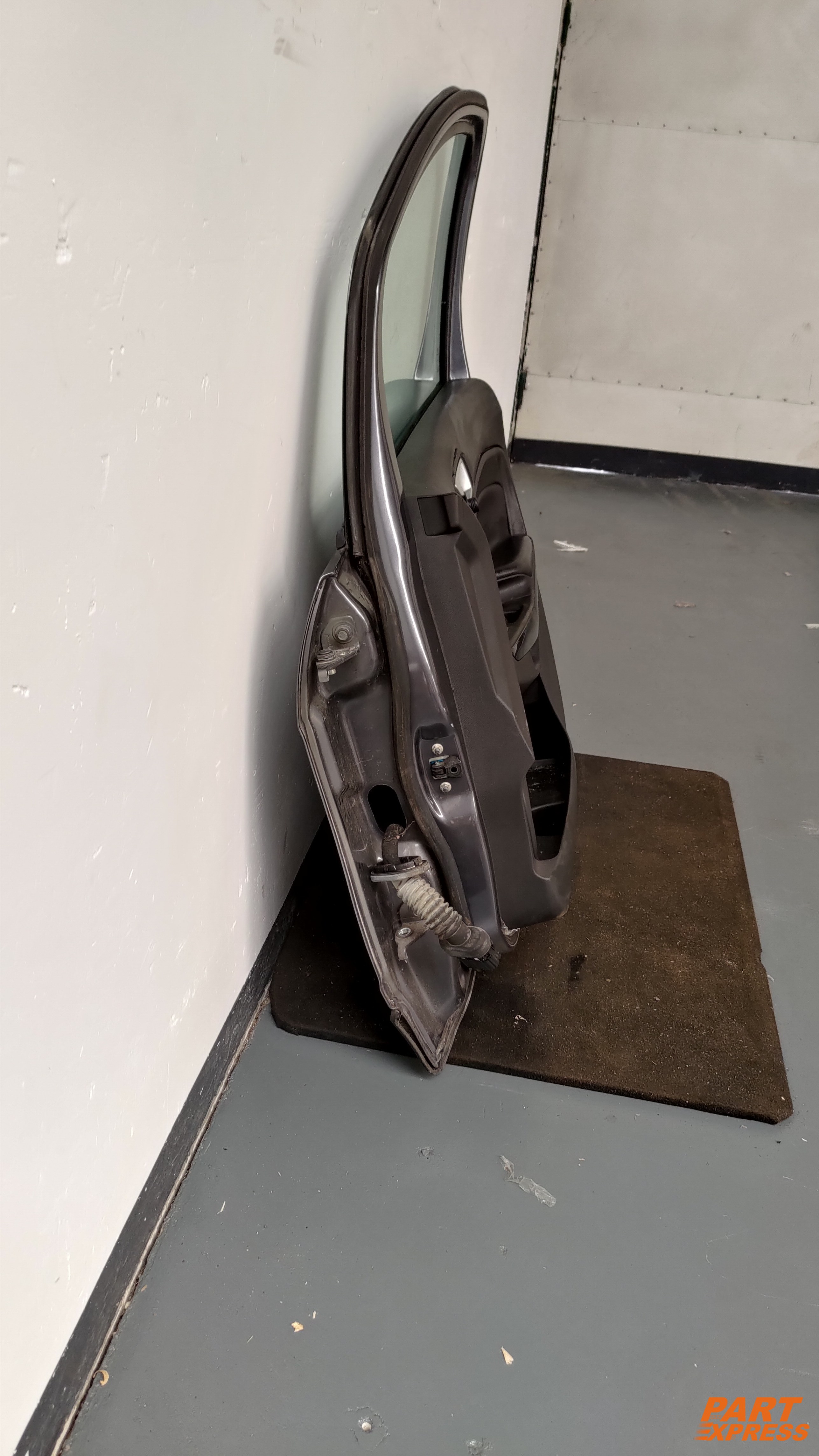Tür komplett vorne rechts Ford EcoSport Titanium Grau Smoke Grau Met 2013 - 2022 – 8
