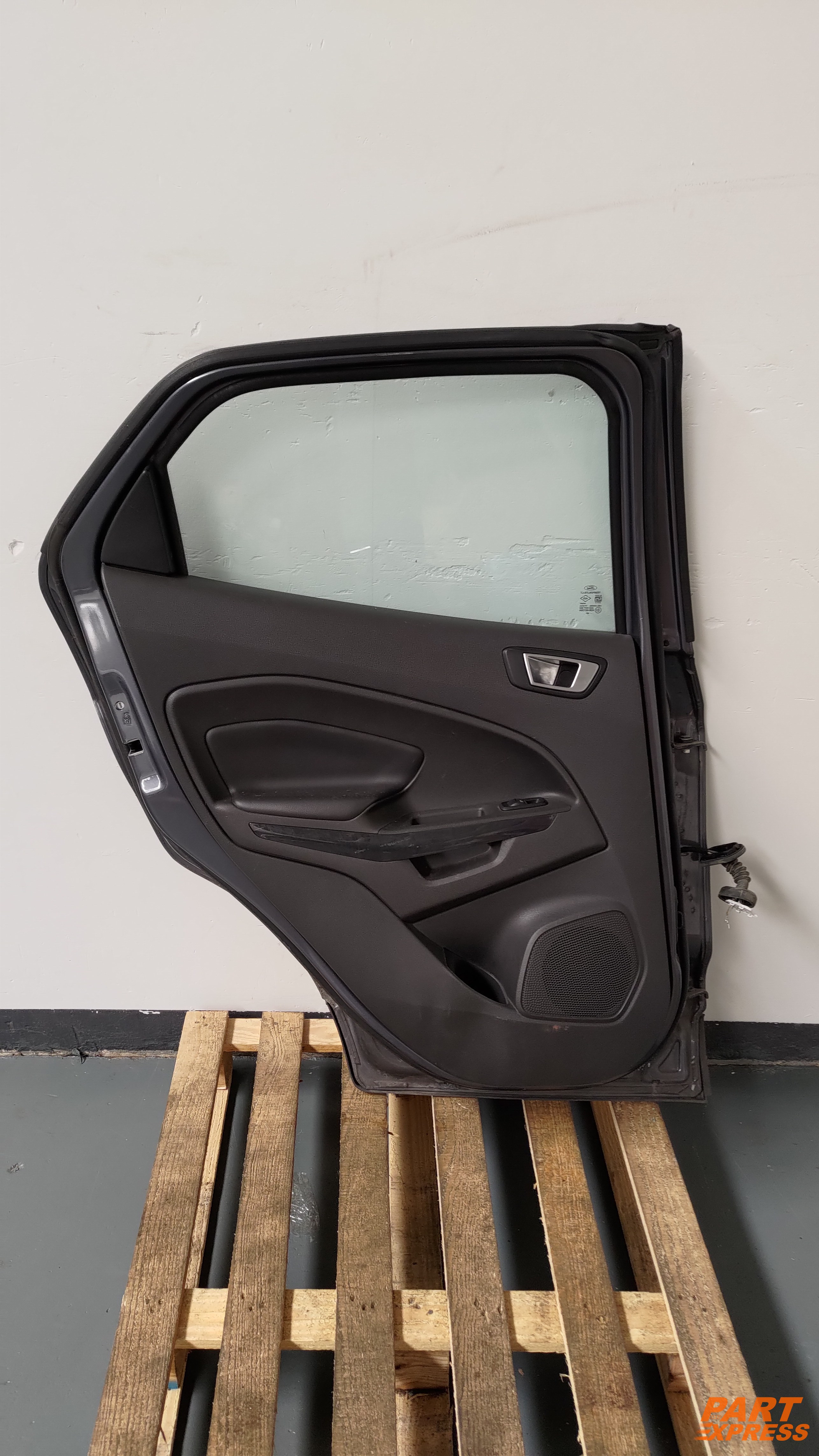Tür komplett hinten links Ford EcoSport Titanium Grau Smoke Grau Met 2013 - 2022 – 2