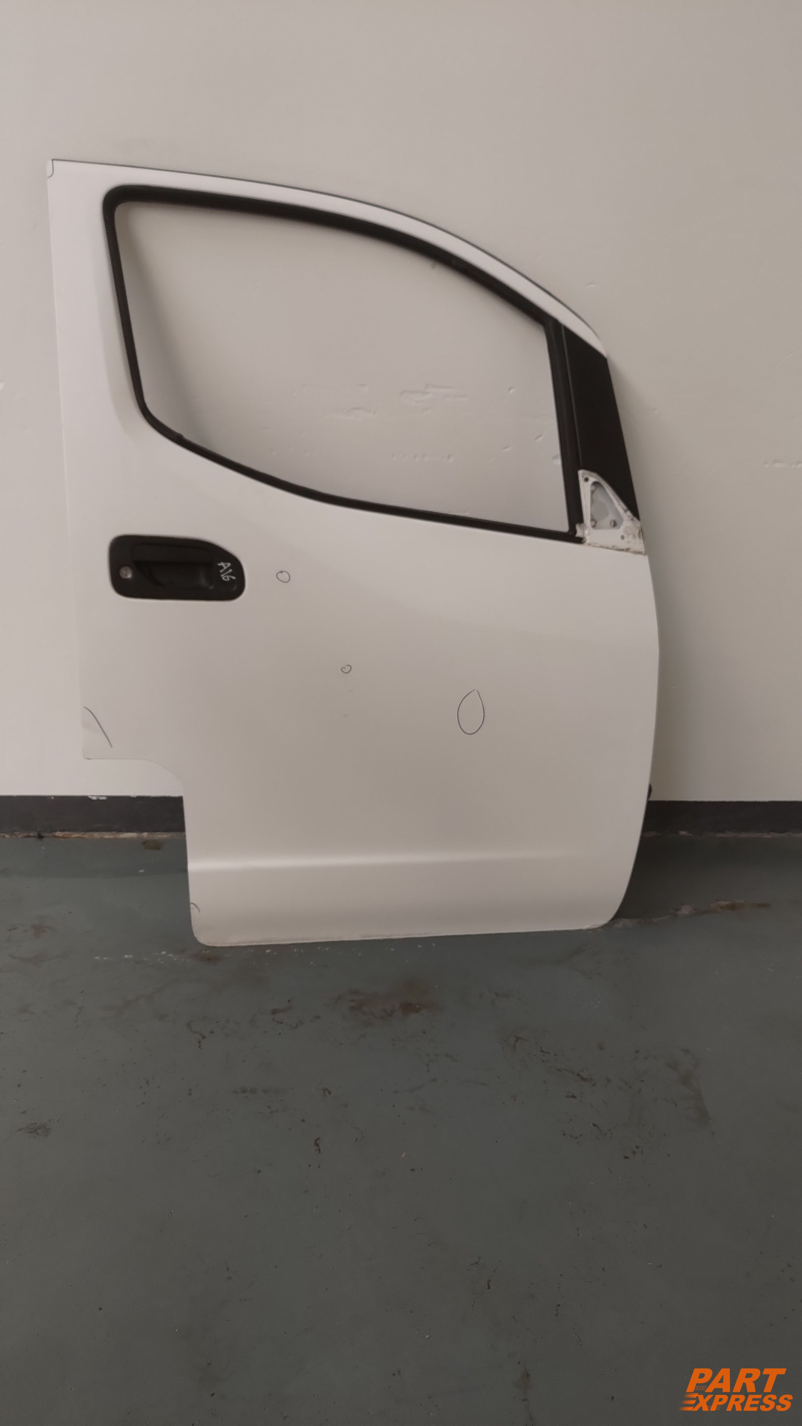 Tür komplett vorne rechts Nissan NV200 SE M20 Weiß QM1 2009 - 2021 – 3