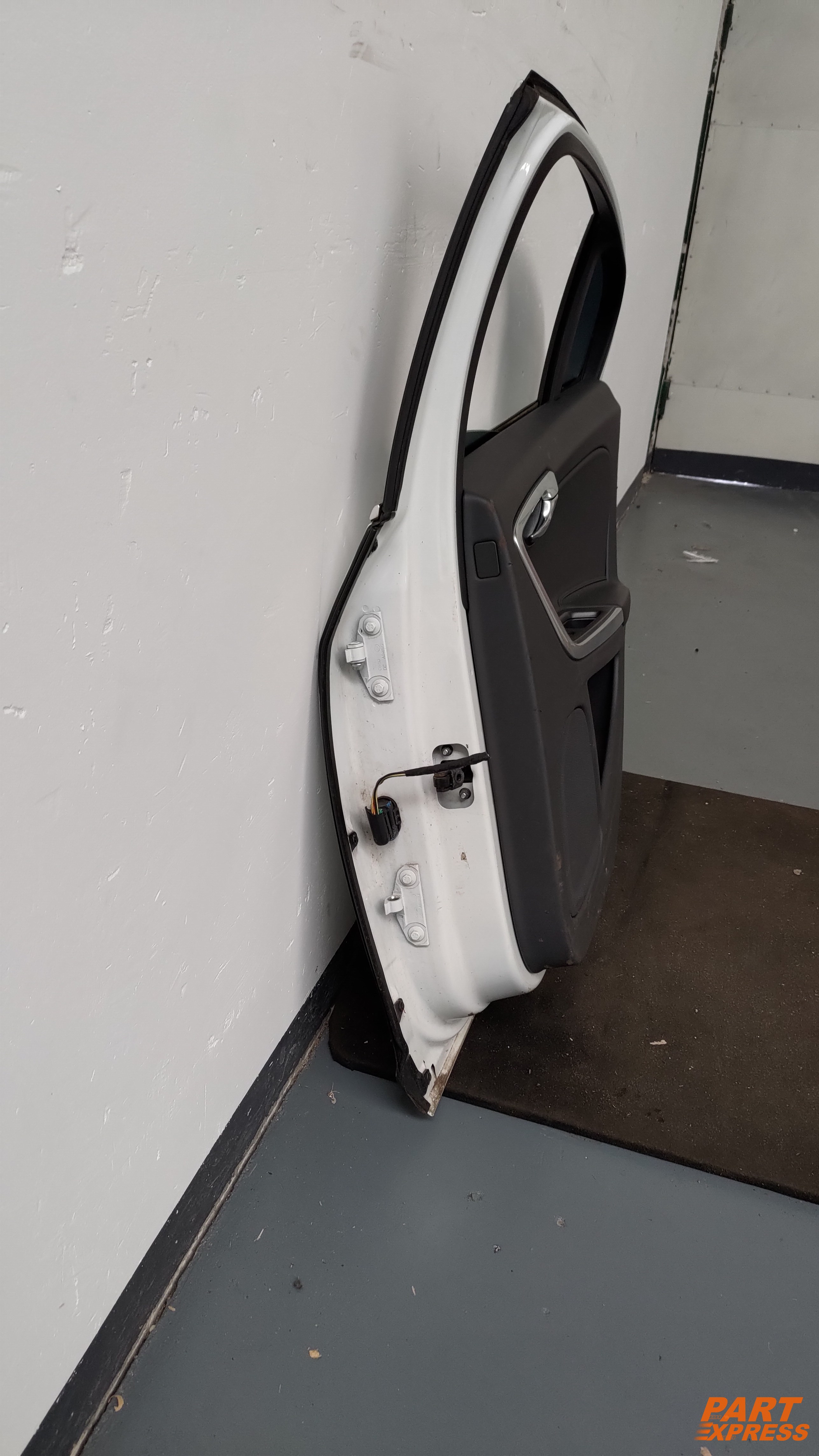 Tür komplett hinten rechts Volvo S60 II Weiß 614 Ice White Solid 2010 - 2018 – 3