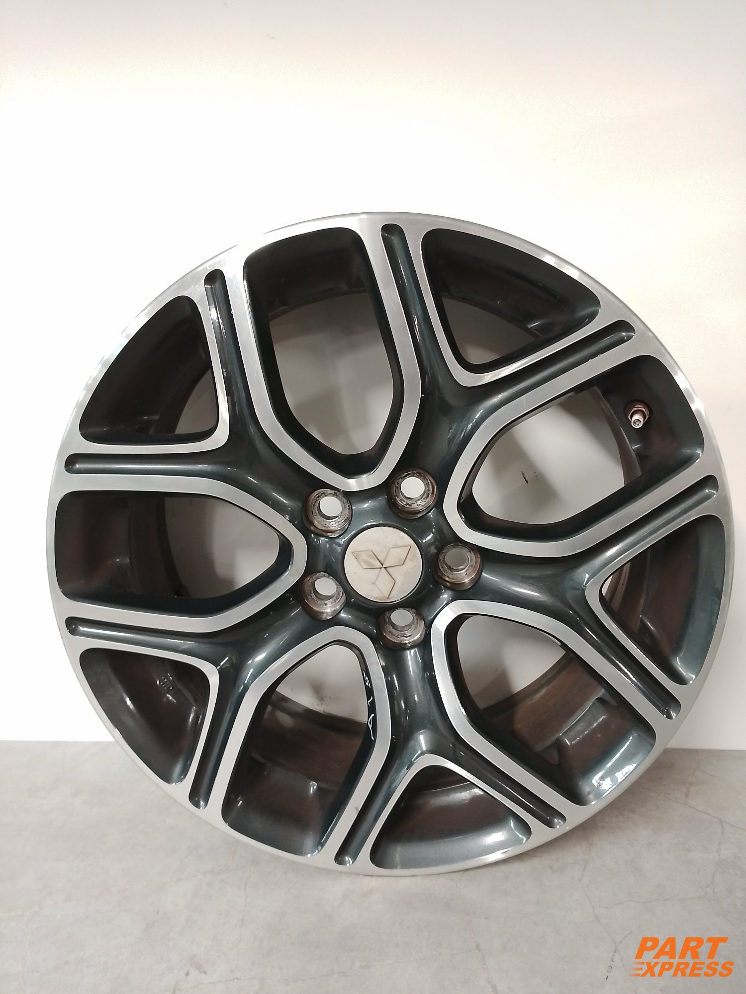  18'' Zoll Alufelge Mitsubishi Outlander 7Jx18 H2 ET 38