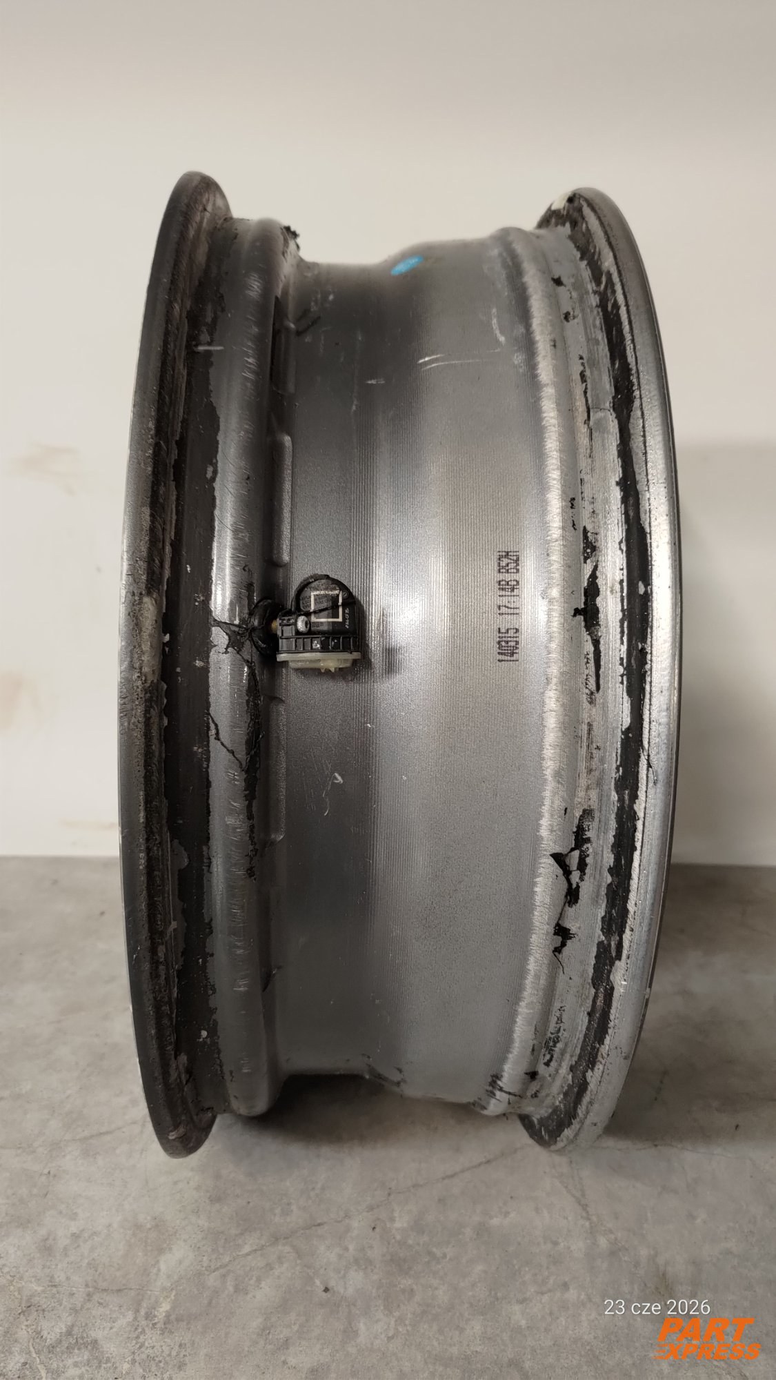 17 Zoll Alufelge Ford EcoSport II JK8 1x 17x6J ET37,5 mit Sensor – 3