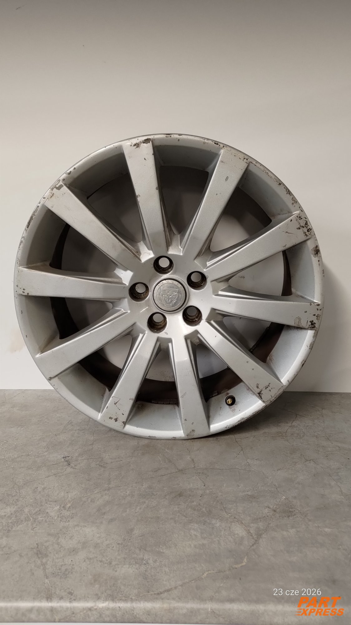 19 Zoll Alufelge Jaguar XF 19x8,5J ET49 C2P12002 6W831007PA
