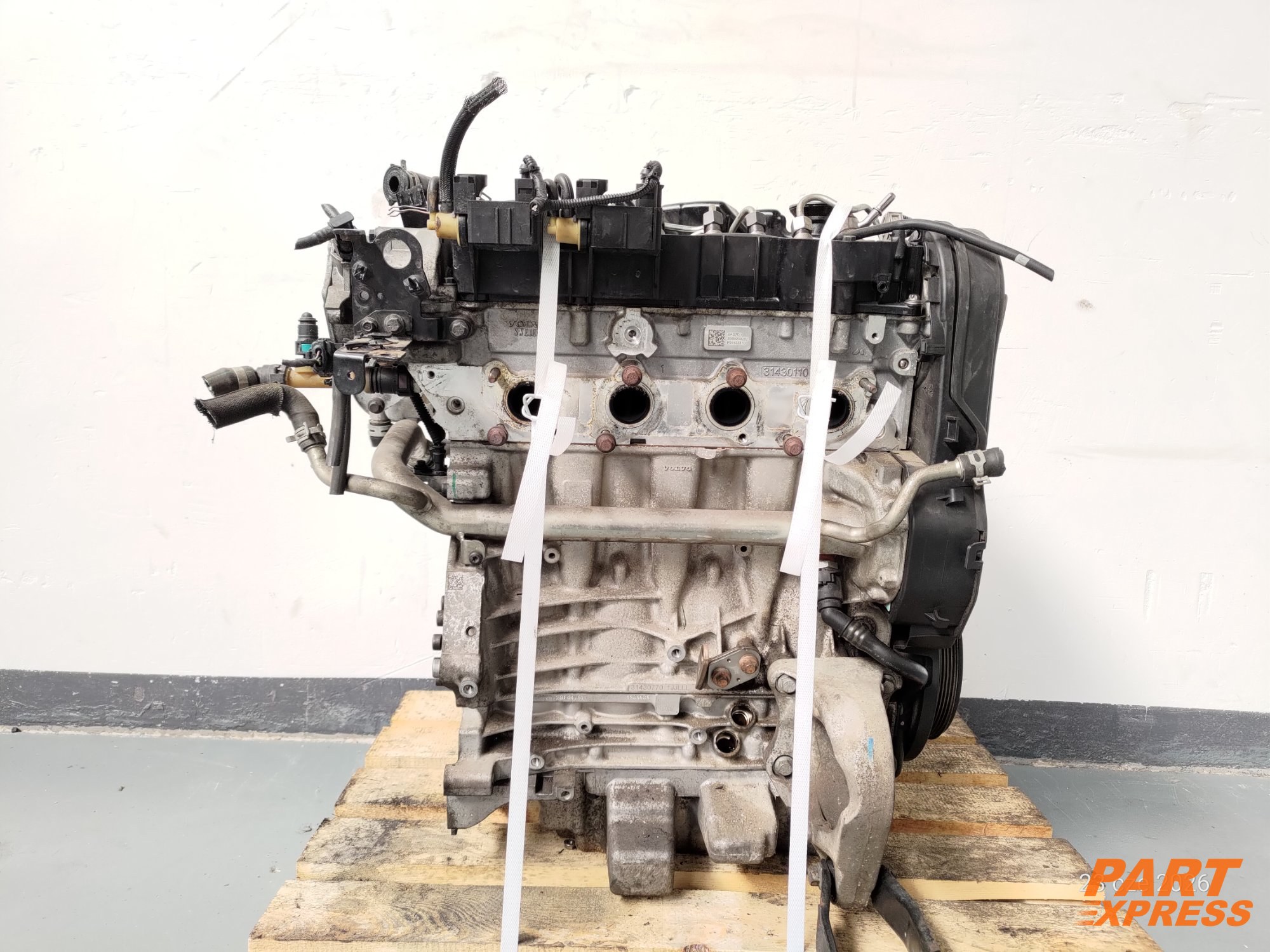 Motor komplett 2.0l Diesel Volvo D4 S60 V60 V90 XC60 XC90 70tkm D4204T14 6906398