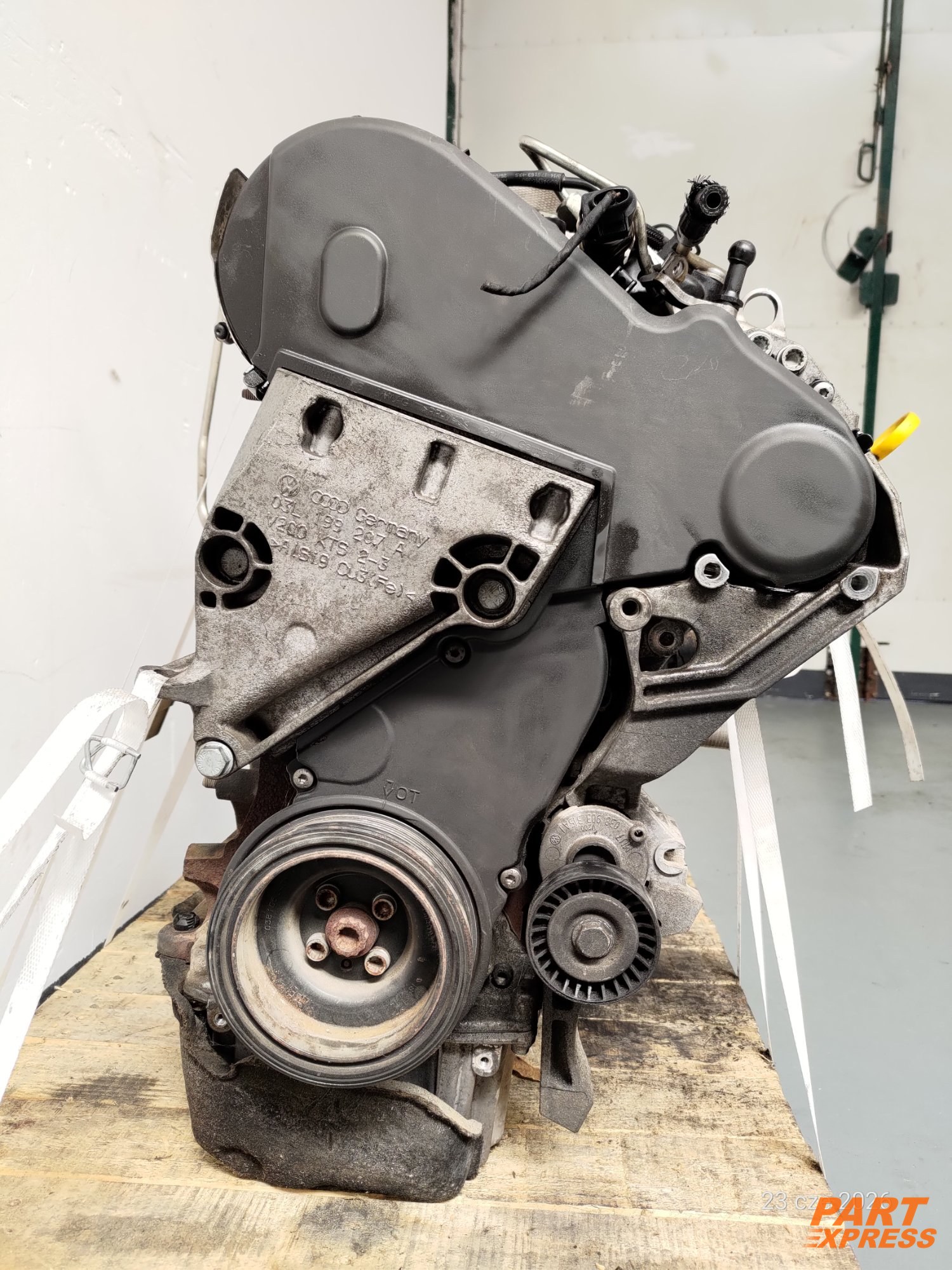 Motor komplett 1.6l Diesel Audi Skoda 89tkm VW Seat CAYC 77kW – 5