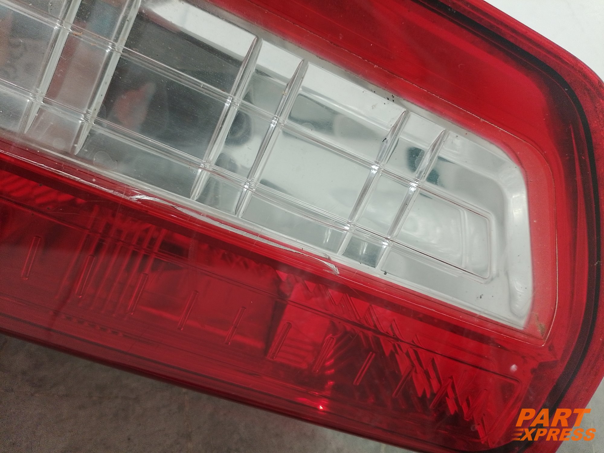 Rückleuchte hinten links Ford Transit V363 Mk8 ab 2014 – 4
