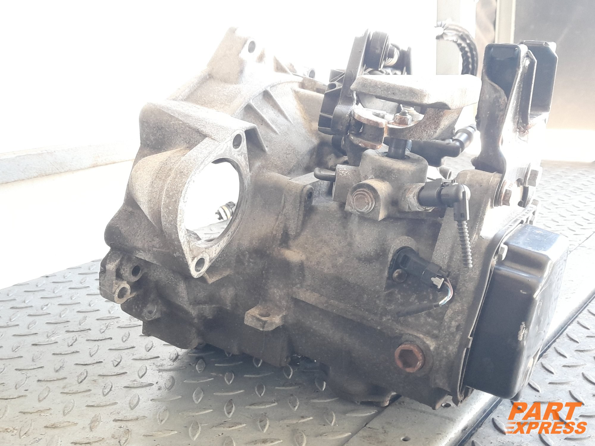 Getriebe MZM 1,6TDI CAYA 90TKM 77kW 66kW Audi A1 VW Polo Skoda Fabia Ibiza – 6