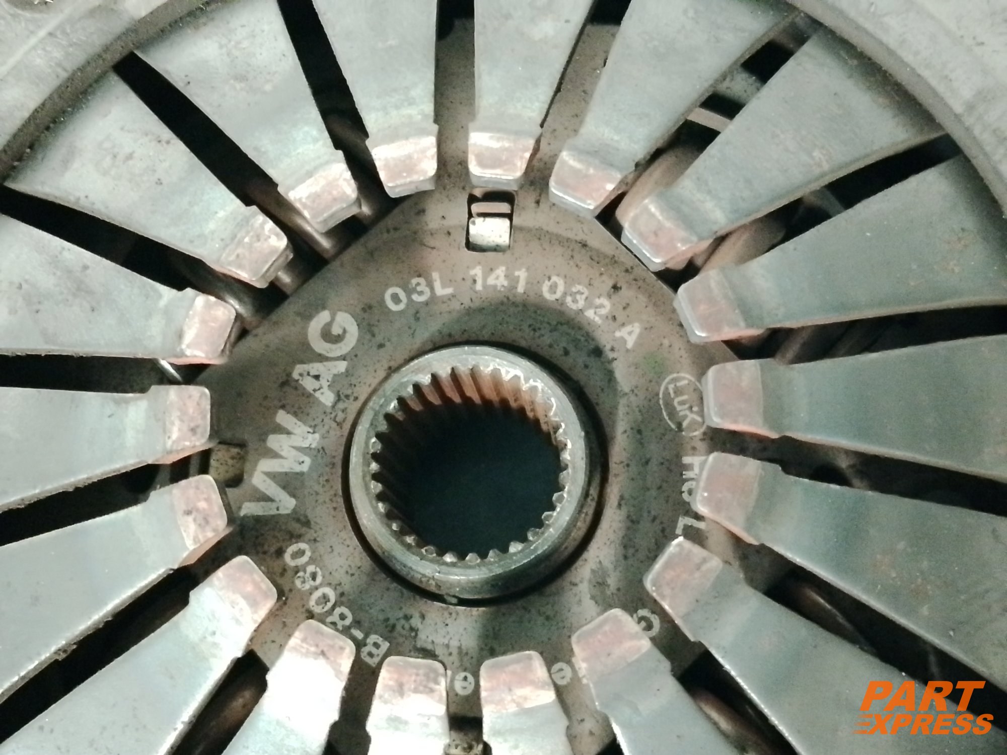 Kupplungsatz 1,6TDI CAYA 90TKM 77kW 66kW Audi A1 VW Polo Skoda Fabia 037105273C  – 4