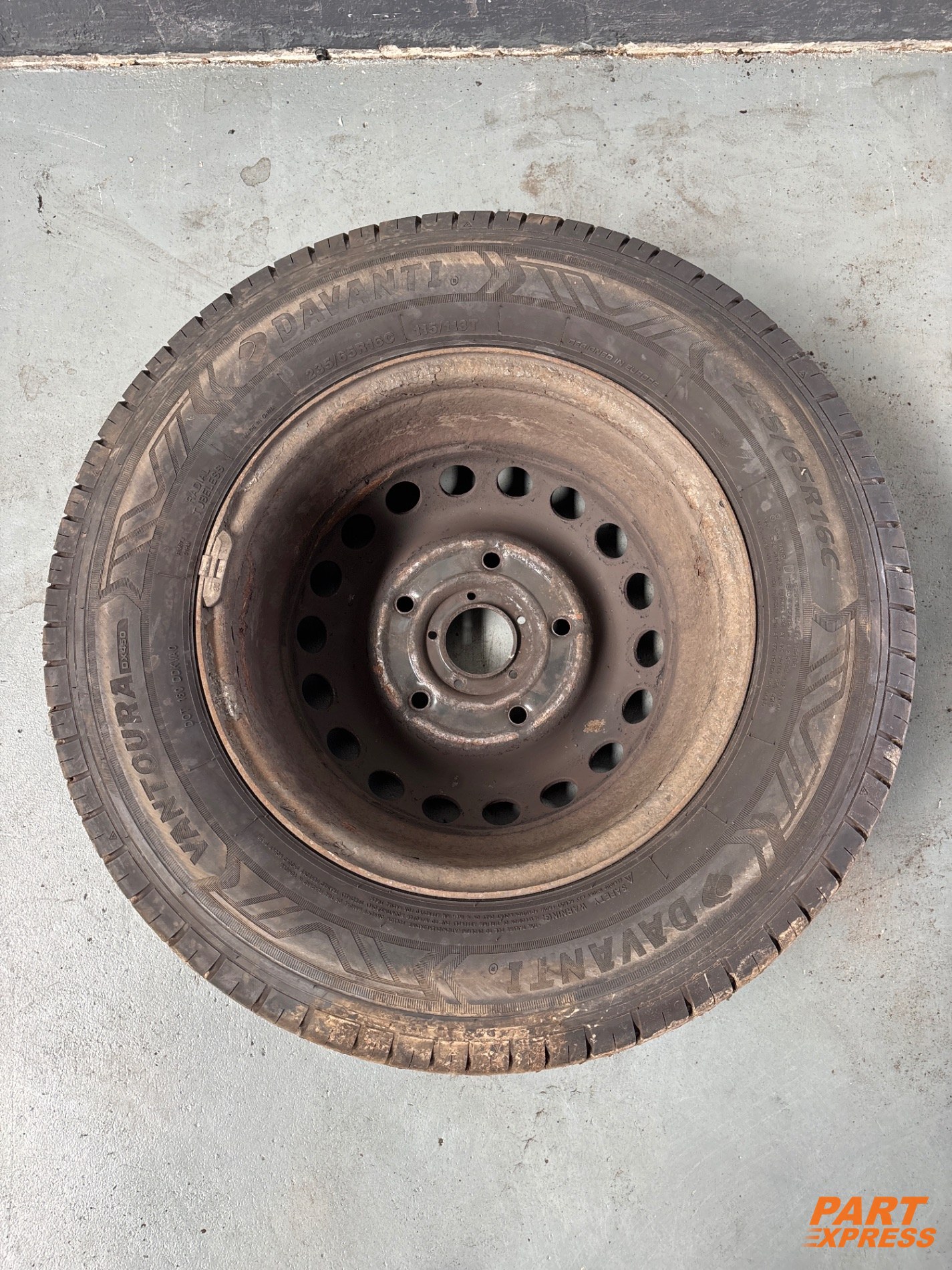 Komplettrad Ford Transit V363 235/65 R16 ab 2014 – 2