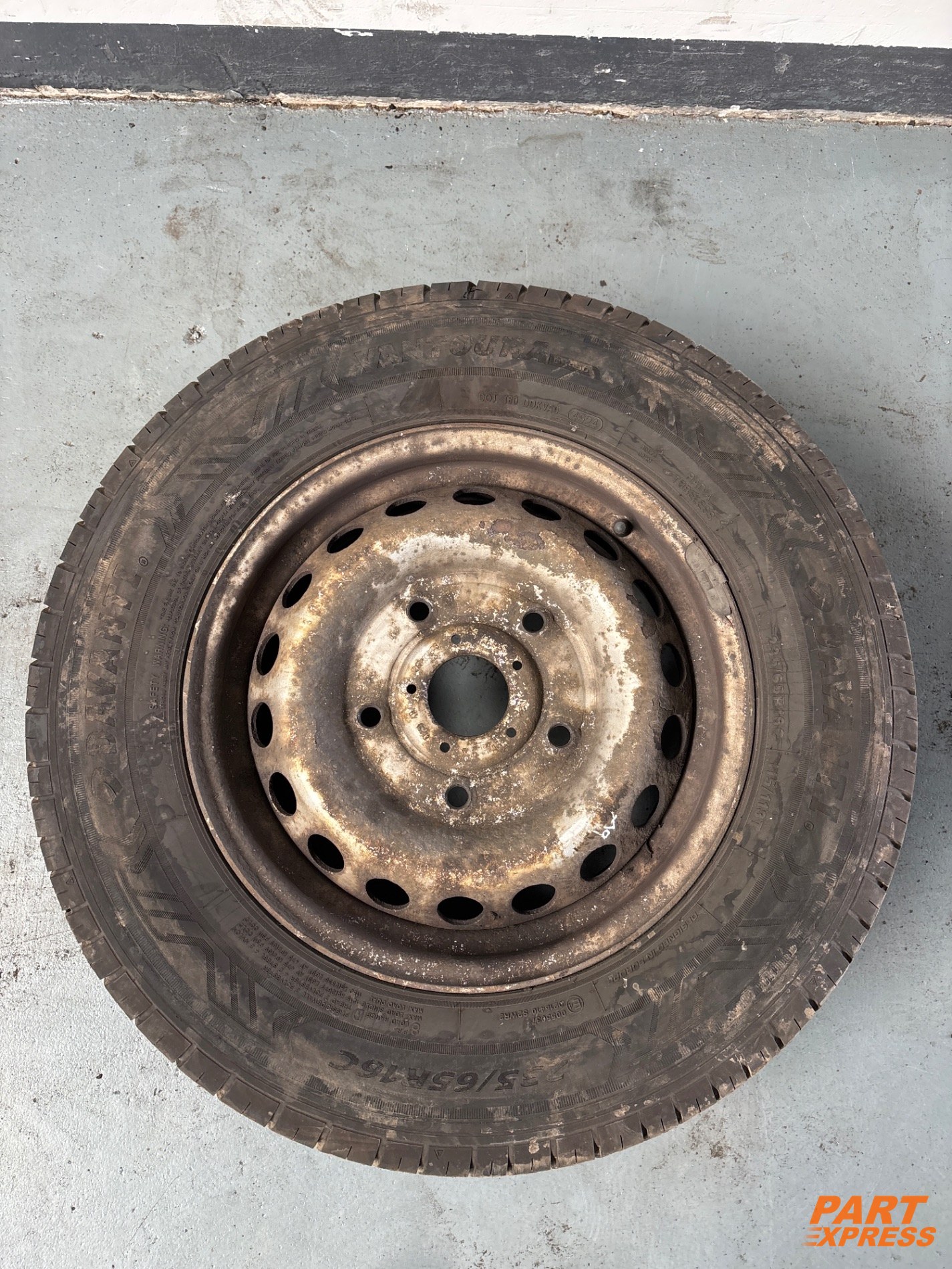 Komplettrad Ford Transit V363 235/65 R16 ab 2014