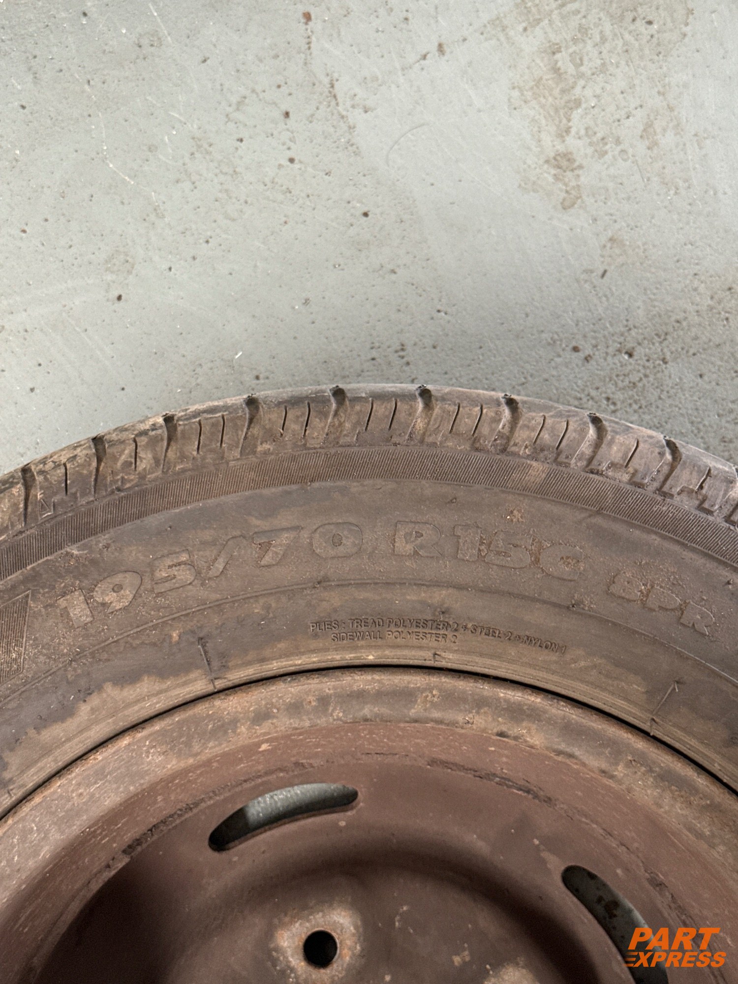 Komplettrad Ford Transit FA 195/70 R15 – 3