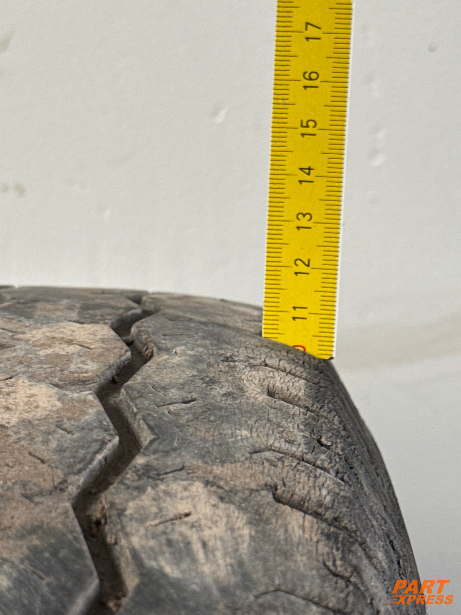 Komplettrad Ford Transit FA 195/70 R15 – 7