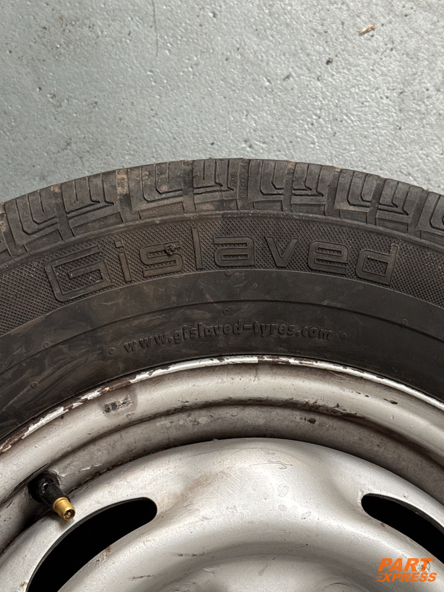 Komplettrad Ford Transit FA 195/70 R15 – 3
