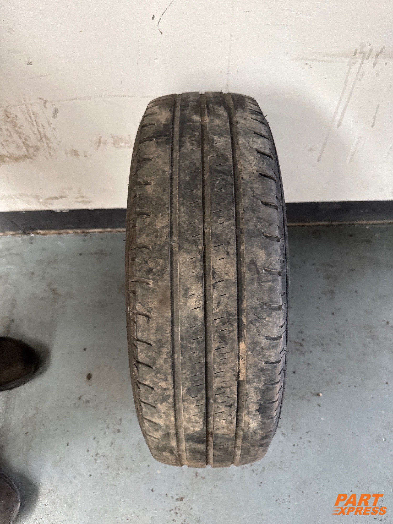 Komplettrad Nissan NV200 175/70 R14 ab 2014 – 3