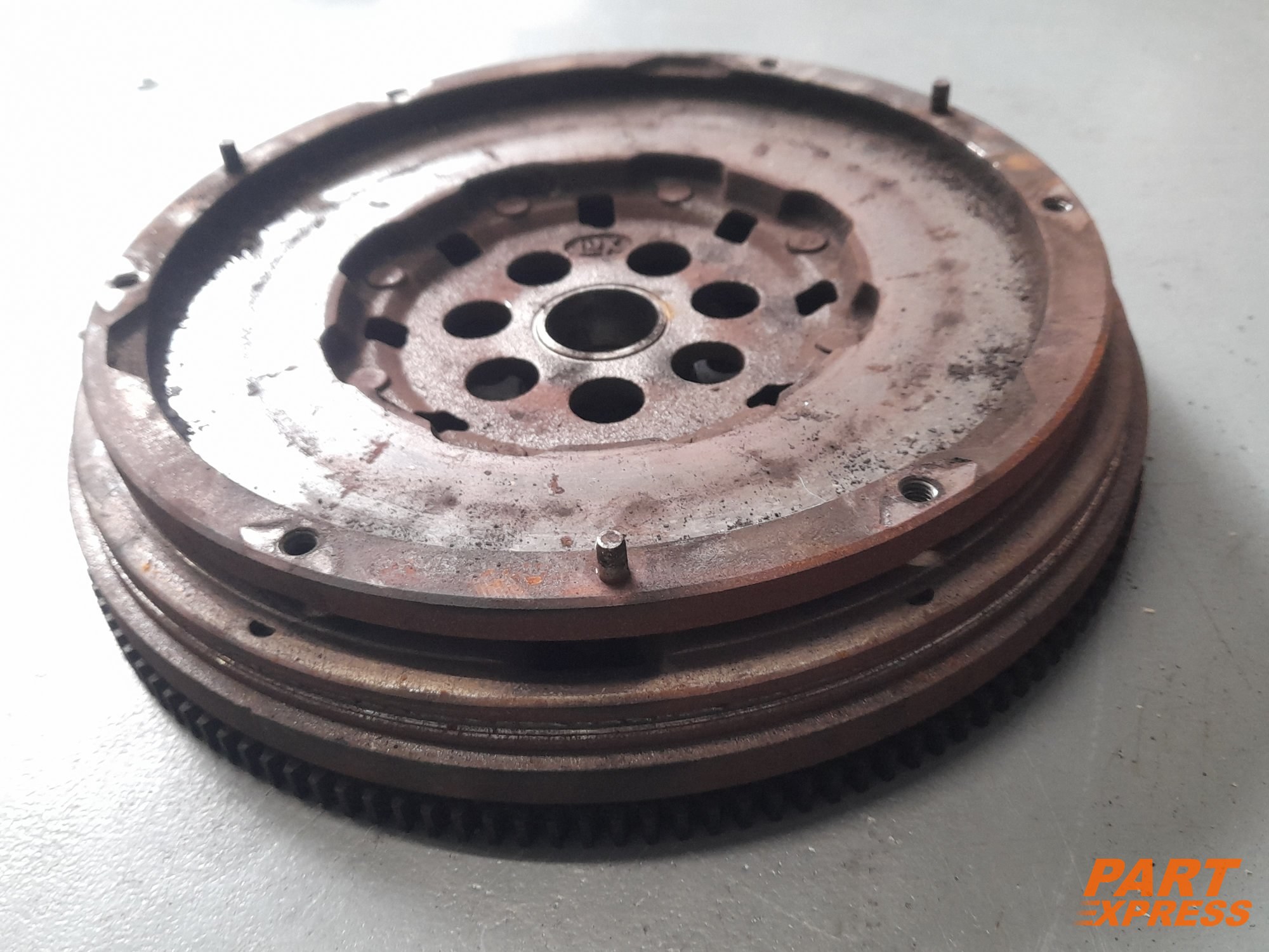 Schwungrad komplett Mitsubishi Outlander III 2.2DiD 90tkm 2300A055 – 2