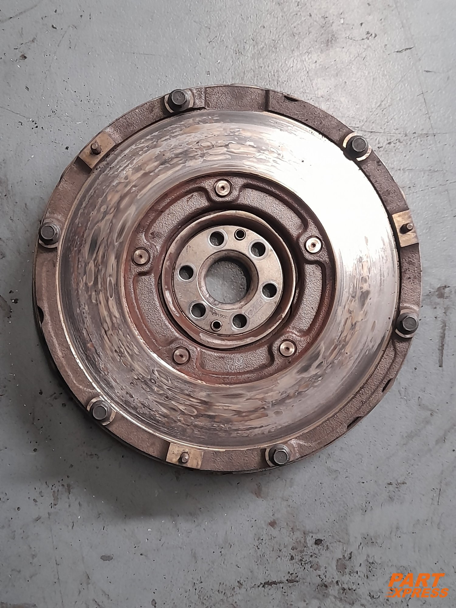 Schwungrad 6 Gang 63TKM M2DA Ford Focus III 1,0 Ecoboost CM5G6477DC