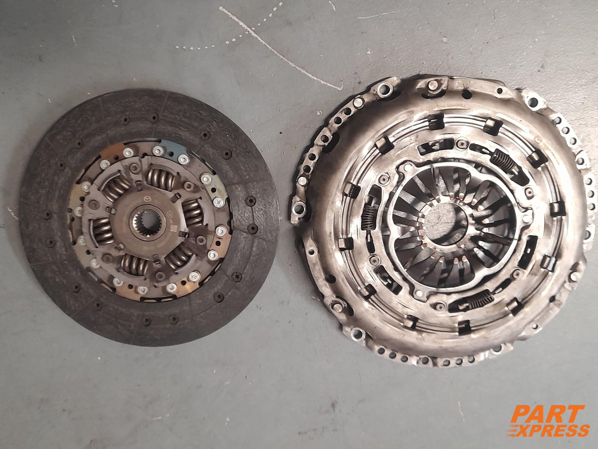Kupplungssatz 6 Gang 4x4 Mazda 6 CX-5 2,2D 88TKM 110KW SH01-16410-Z06 SH0316460