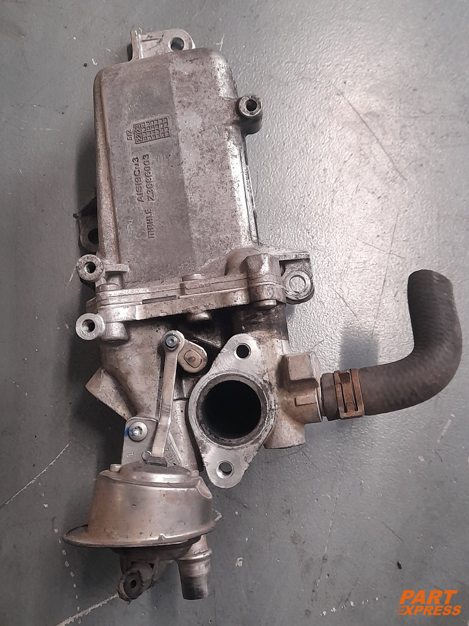 EGR Abgaskühler Abgasrückführungsventil Renault 1.6 DCI Trafic III 231009096R – 3