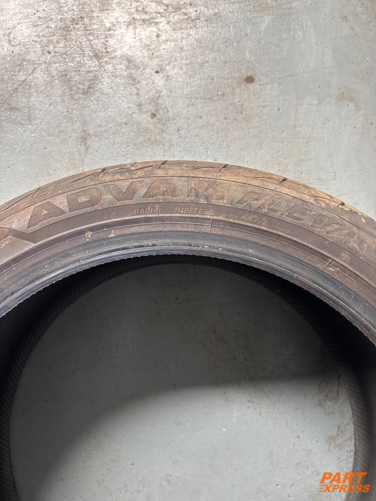 Reifen Yokohama Advan Fleva Jaguar XF X250 245/40 R19 98W 5mm – 5