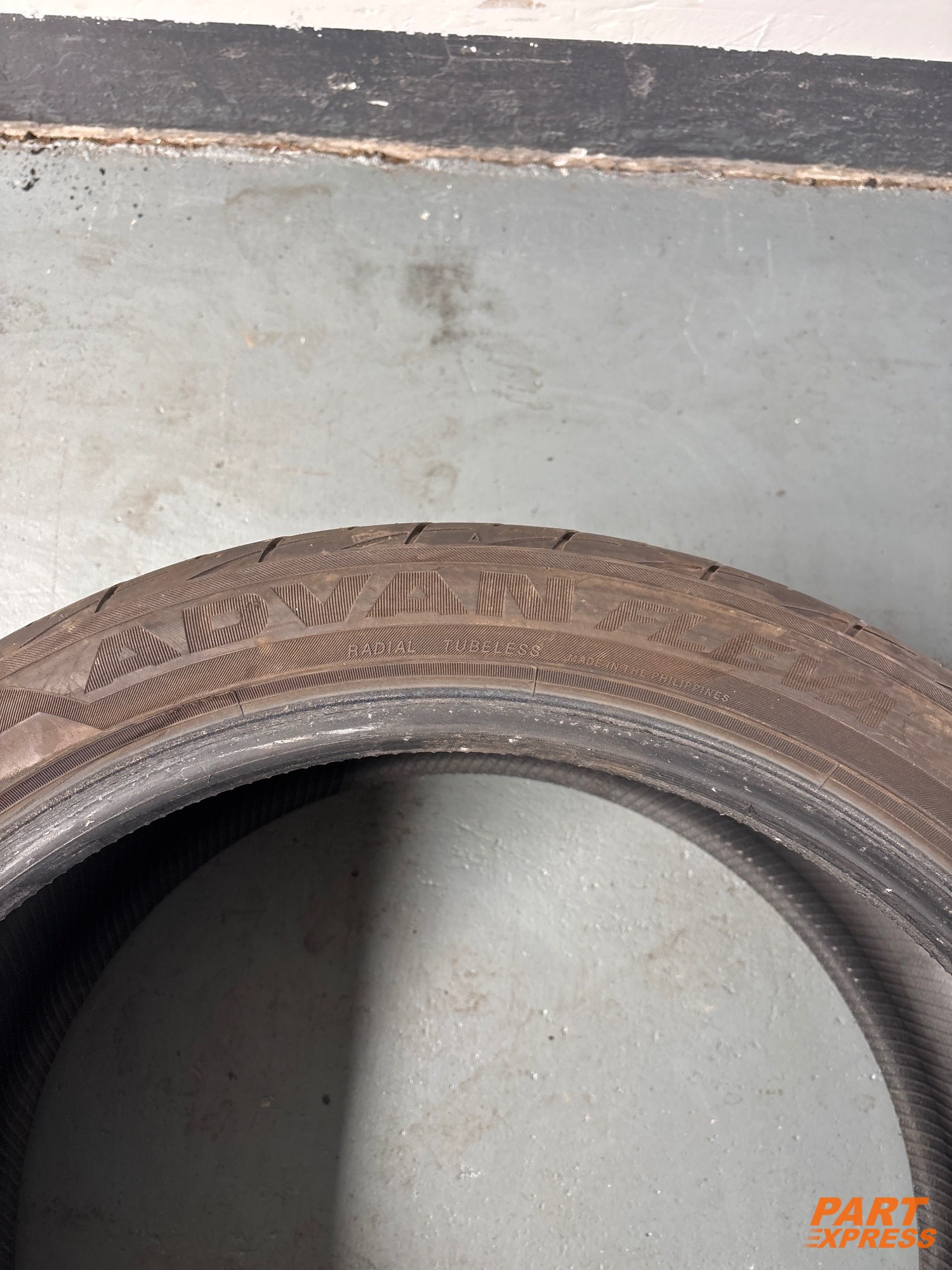 Reifen Yokohama Advan Fleva Jaguar XF X250 245/40 R19 98W 5mm – 5