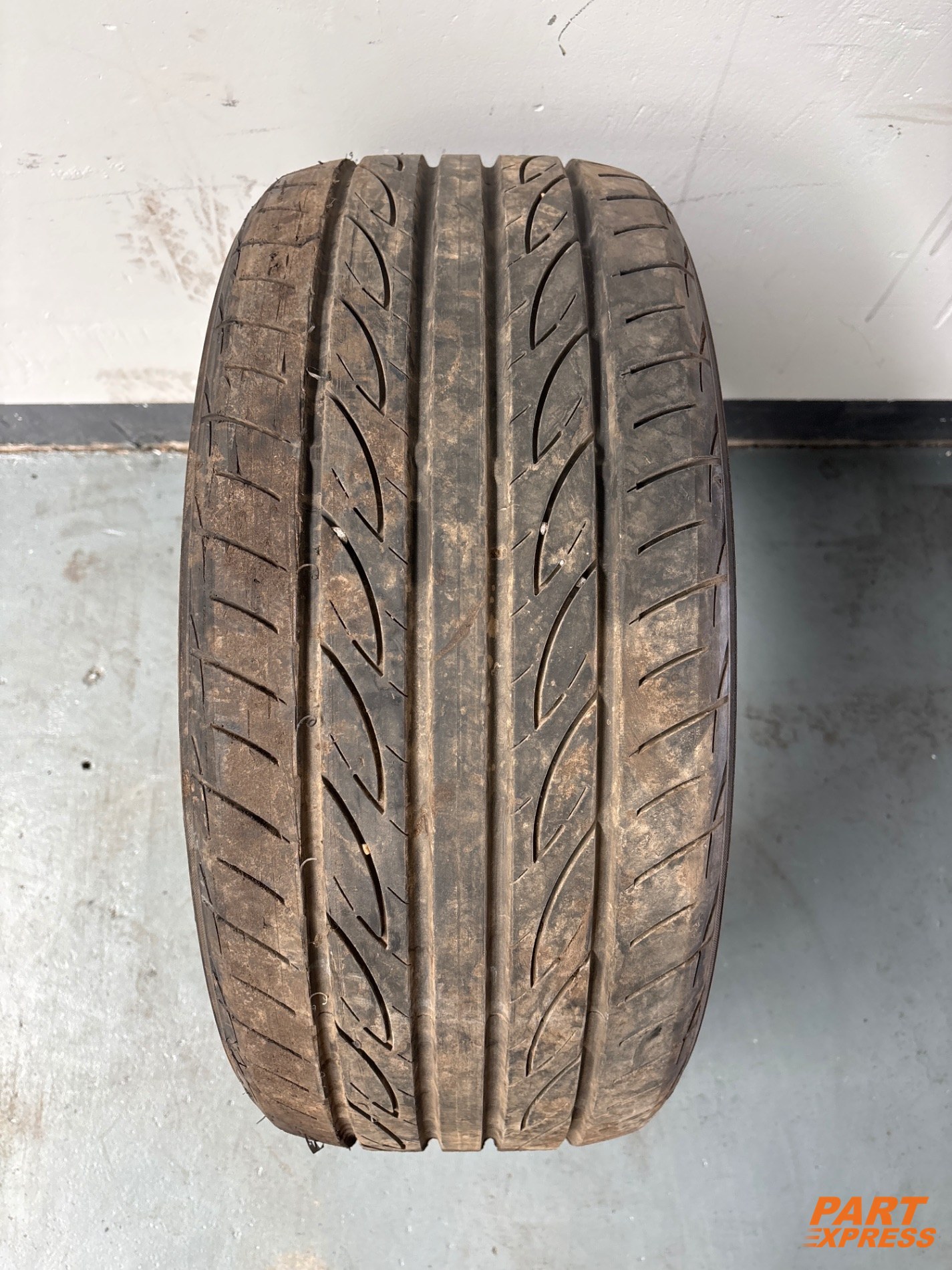 Reifen Yokohama Advan Fleva Jaguar XF X250 245/40 R19 98W 5mm – 2