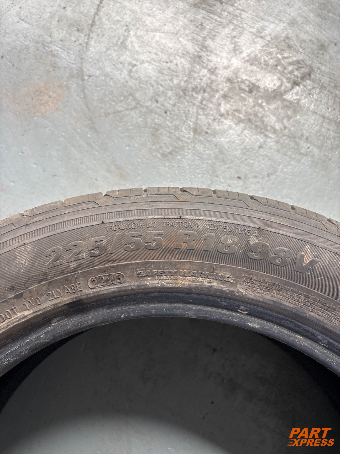 Reifen Hankook Ventus Prime 225/45 R18 98V 5mm – 4