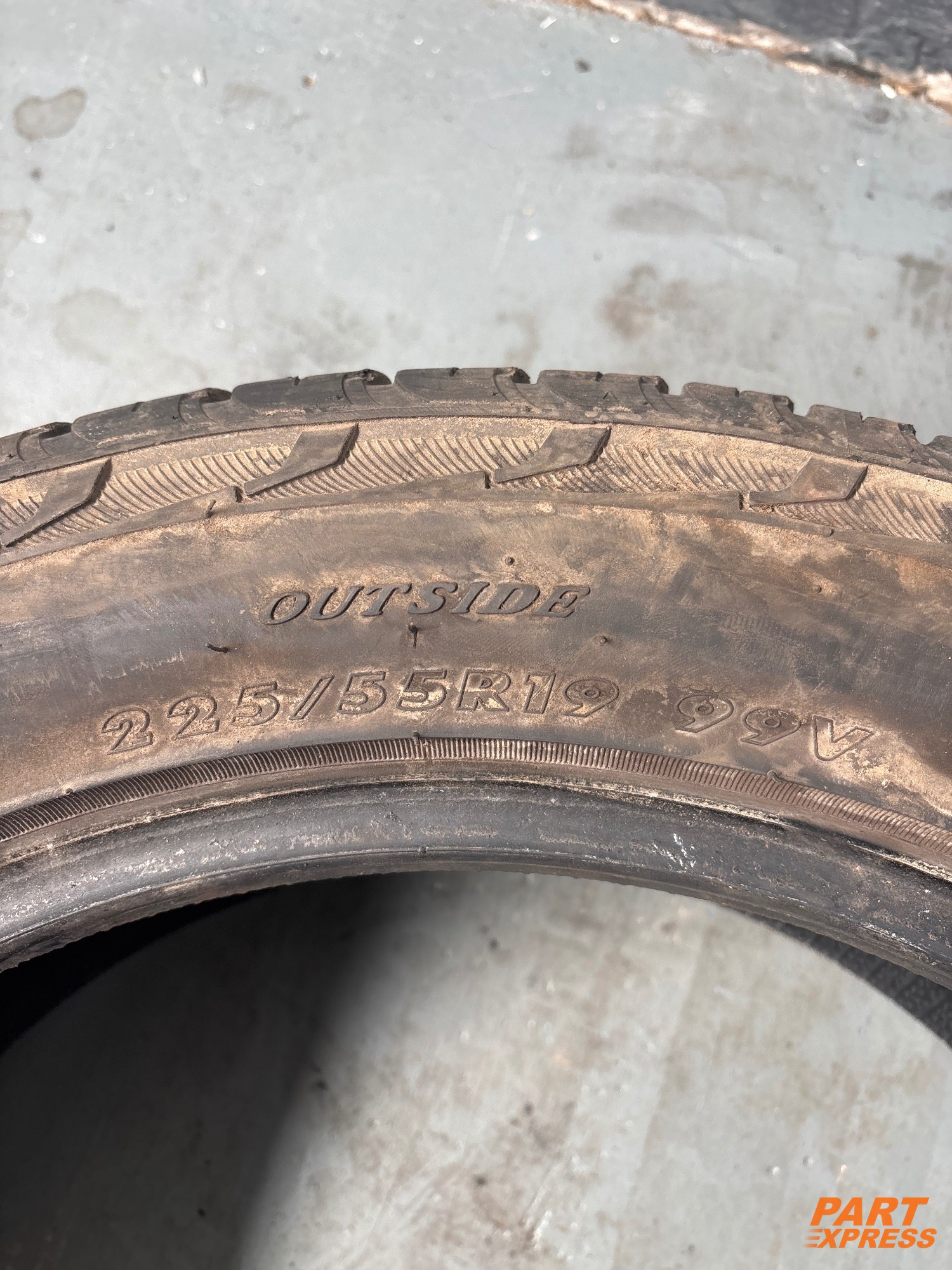 Reifen Antares Majoris R1 225/55 R19 99V 5mm – 4