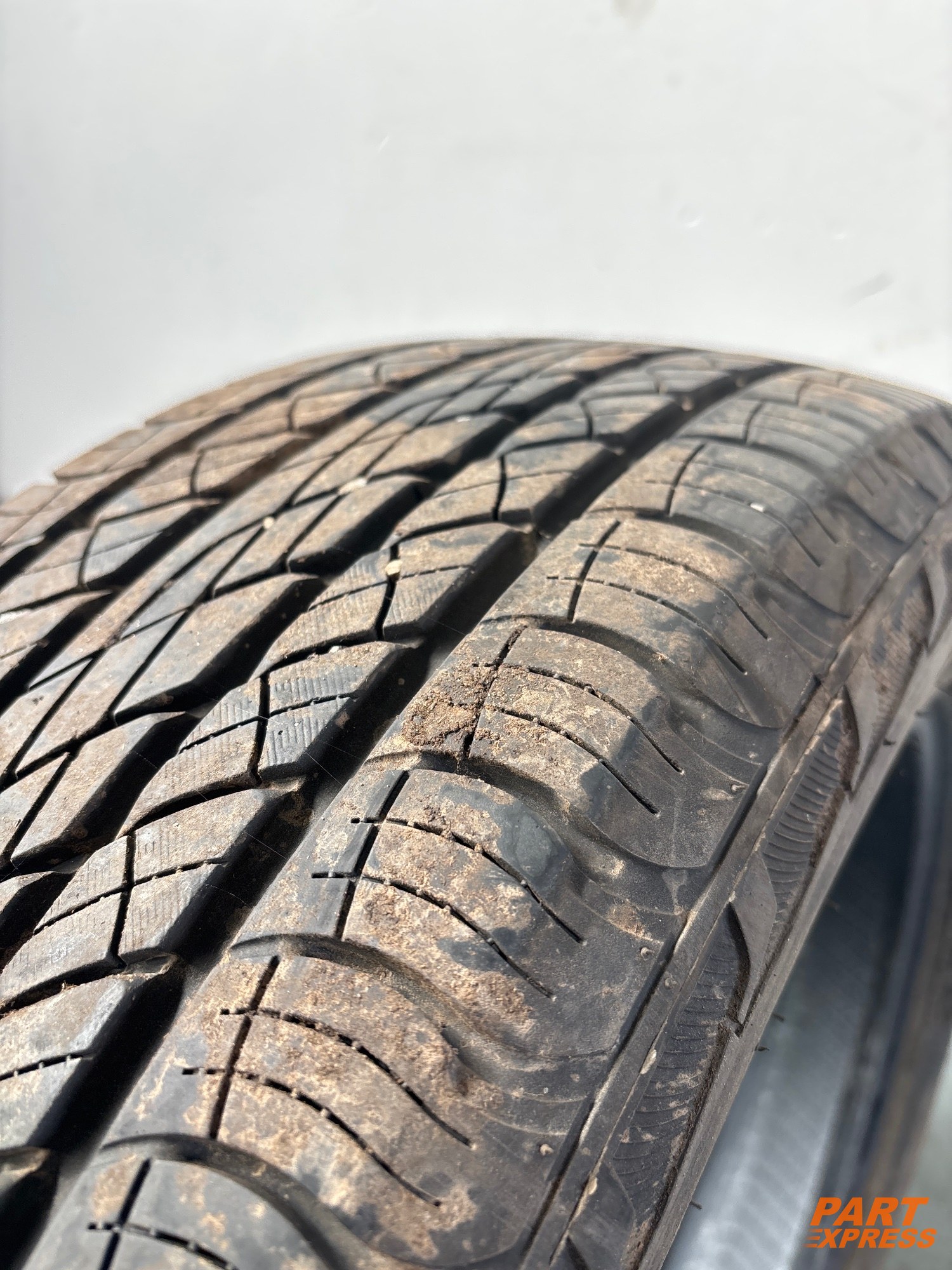 Reifen Antares Majoris R1 225/55 R19 99V 5mm – 3
