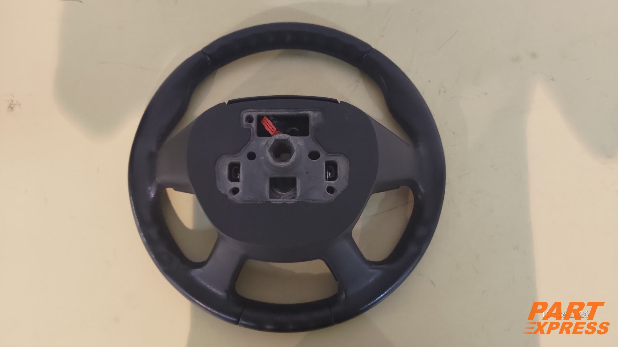 Lenkrad komplett vorne links Ford Focus MK3 III Silber Polar Silber Met 2010 - – 2