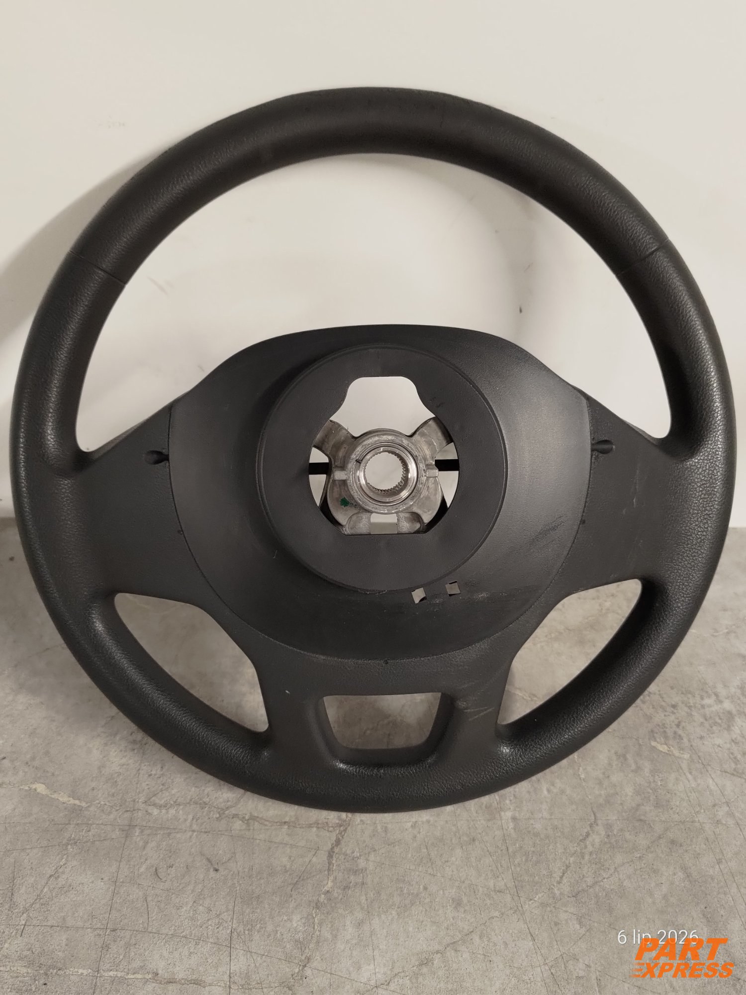 Lenkrad Renault Trafic Bus X82 Opel Vivaro ab 2014 34148744 – 2