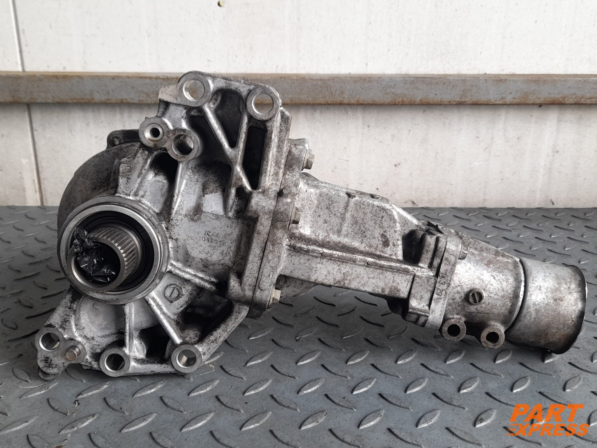 Verteilergetriebe komplett Mitsubishi Outlander III 2.2DiD 90tkm 3200A158 – 3