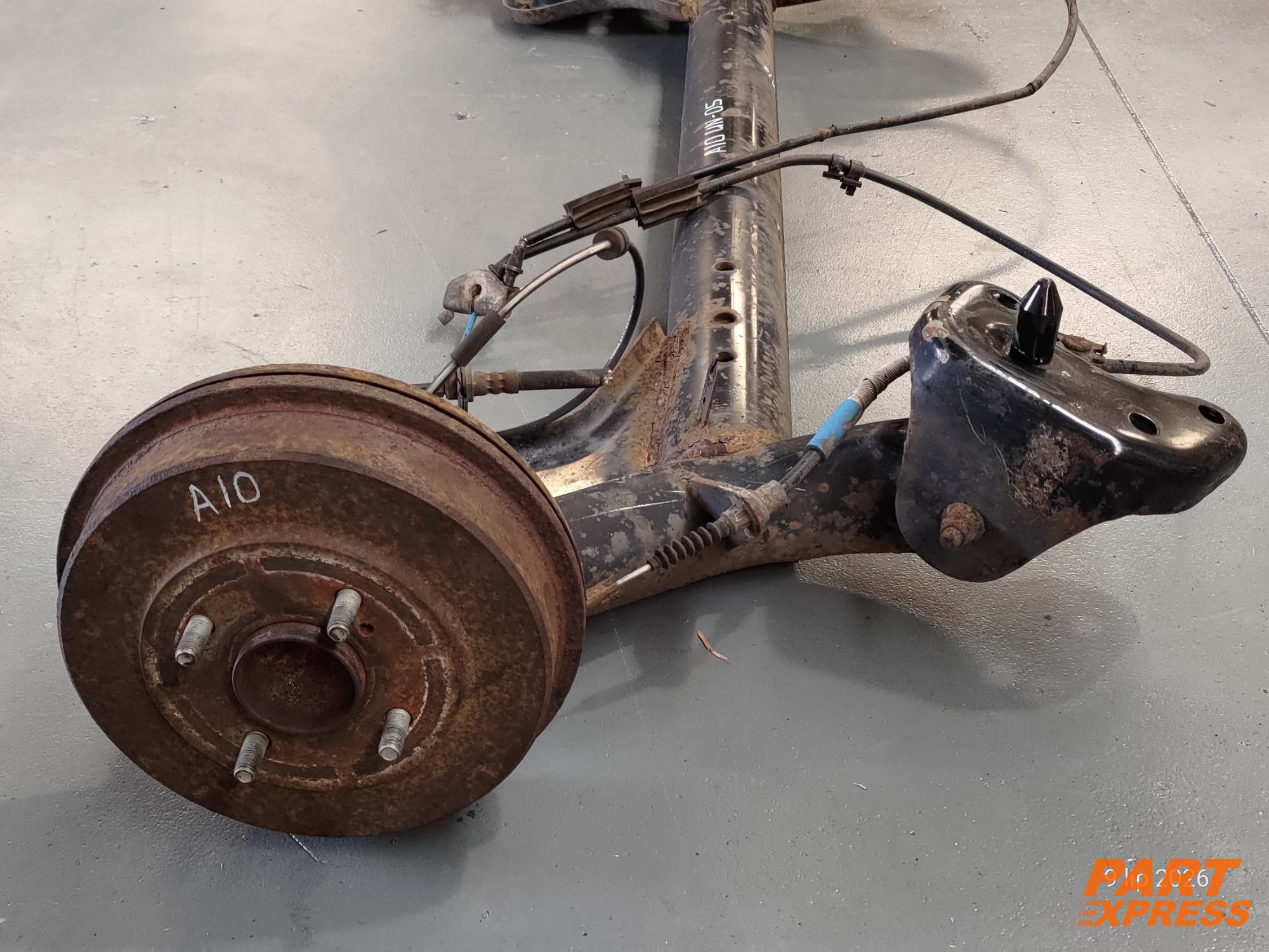 Hinterachse komplett Ford EcoSport 1,0 EcoBoost 73tkm  CN15 5K952-F2A – 2
