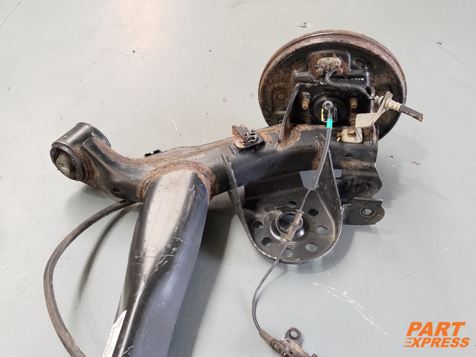 Hinterachse komplett A6GF1 G4LC Kia Rio IV Stonic Hyundai i20 74kW 55100H 8000 – 4
