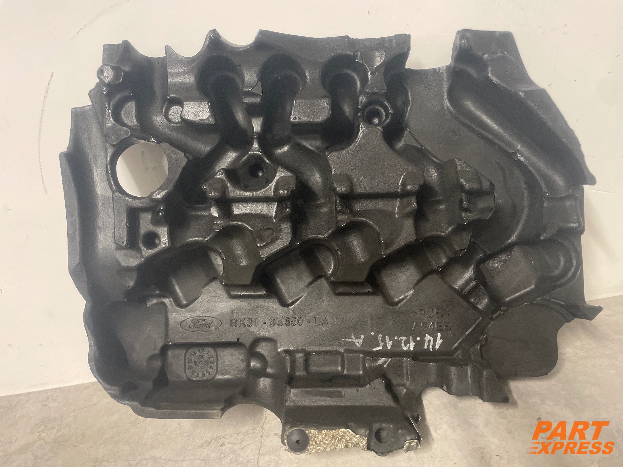 Obere Motorabdeckung Ford Transit V363 2,2l TDCi 74kW CYFF K4TEA 120tkm – 2
