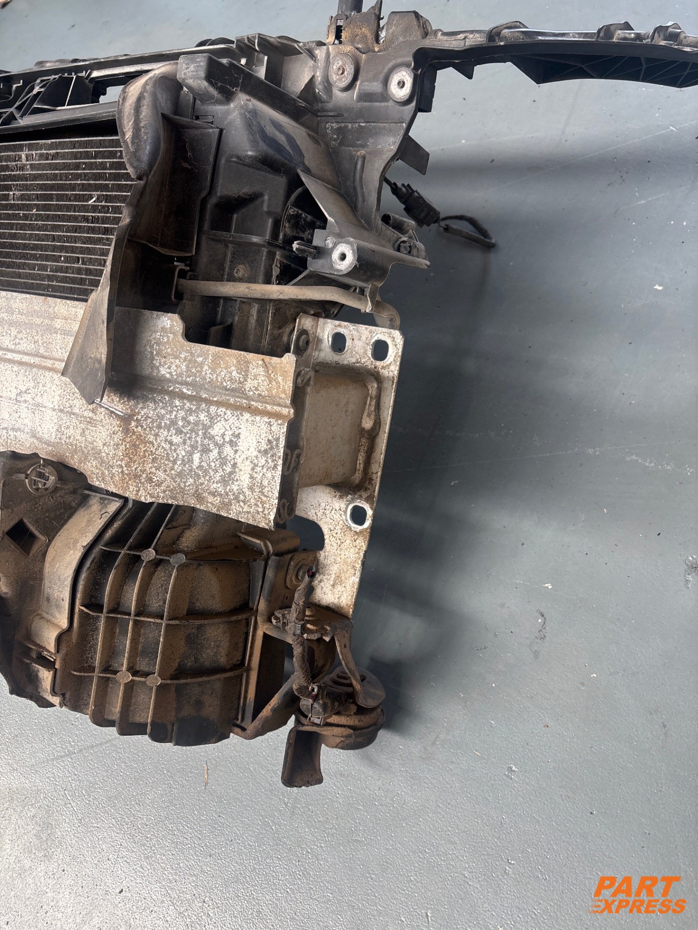 Wasserkühler und Front komplett Audi A1 Sport 8X 2010 - 2018 6R0 – 5