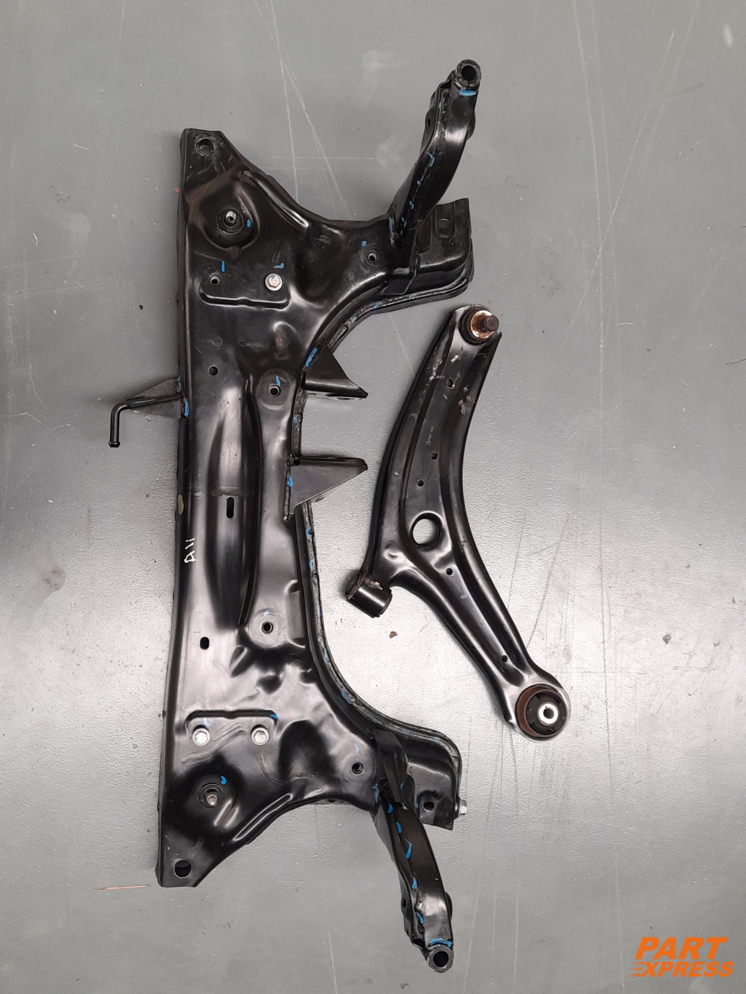 Achsträger vorne Ford Puma Titanium J2k Mk2 ab 2019  35039623 – 10