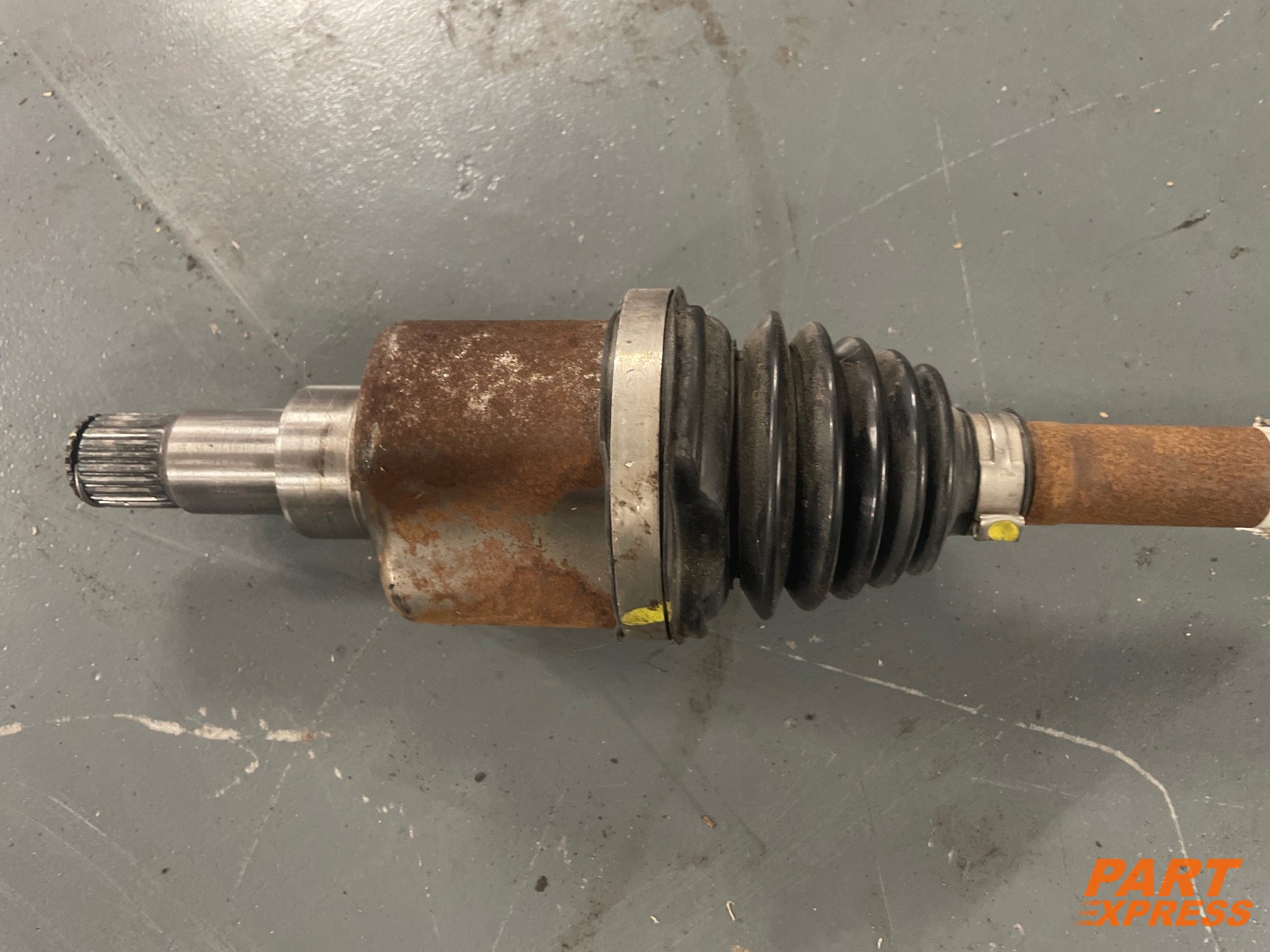 Antriebswelle vorne links Ford Puma Titanium J2k Mk2 ab 2019 L1T6-3B437-BC – 3