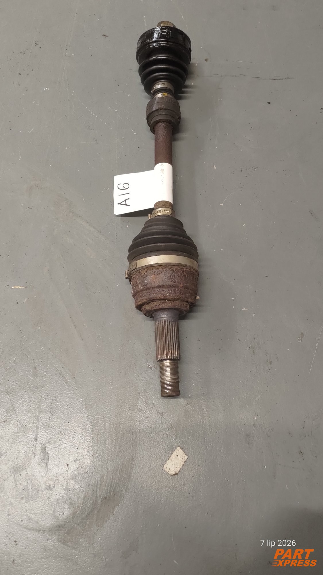 Antirebswelle vorne links Nissan NV200 Renault Vlio Kangoo 1,5lDCi JR5140 79tkm