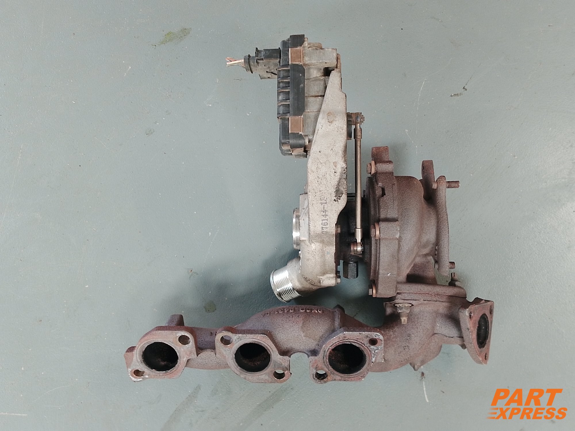 Turbolader Landrover Range Rover Jaguar X250 Diesel 306DT AX2Q-6K682-CA – 4