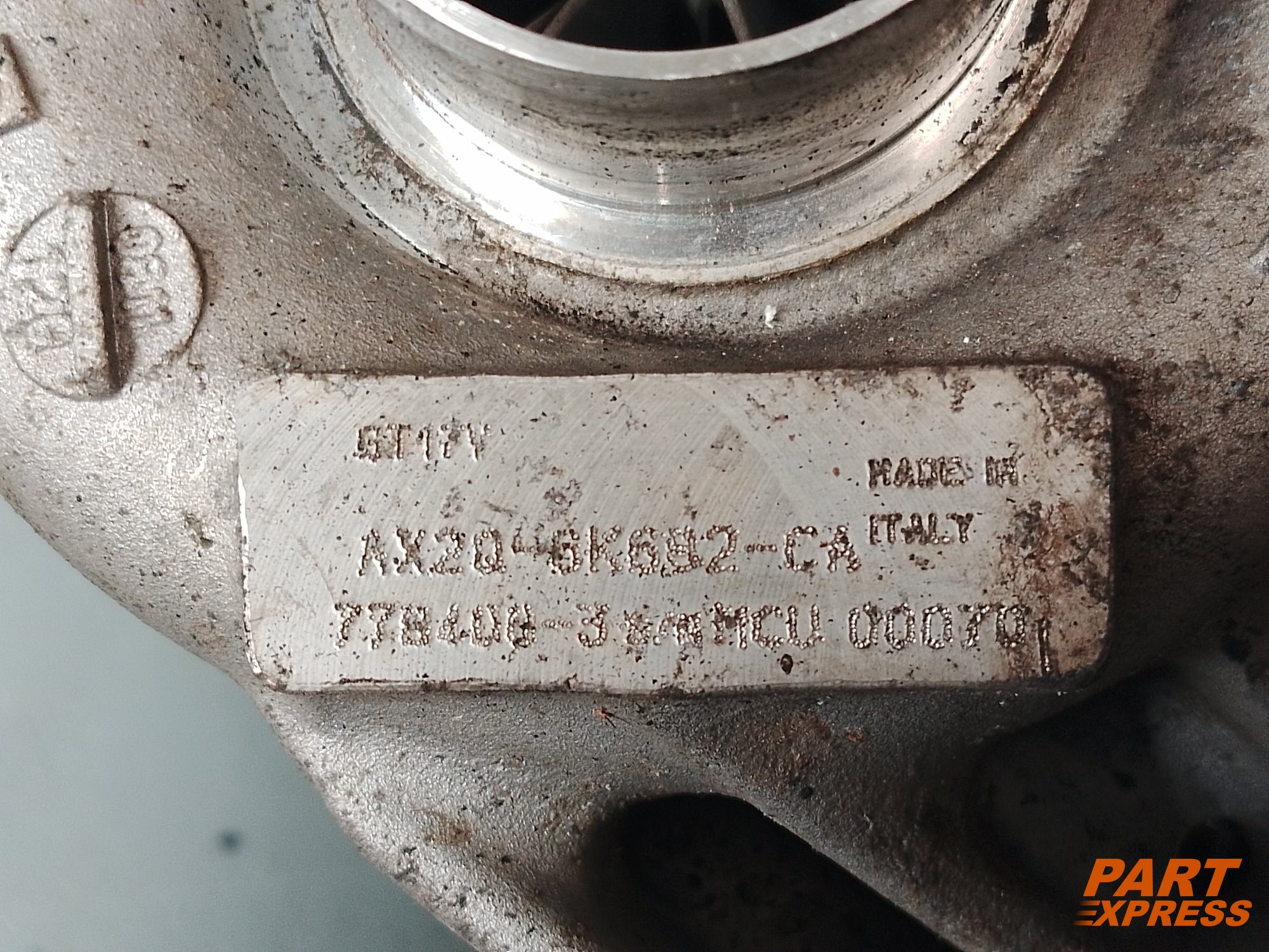 Turbolader Landrover Range Rover Jaguar X250 Diesel 306DT AX2Q-6K682-CA – 5