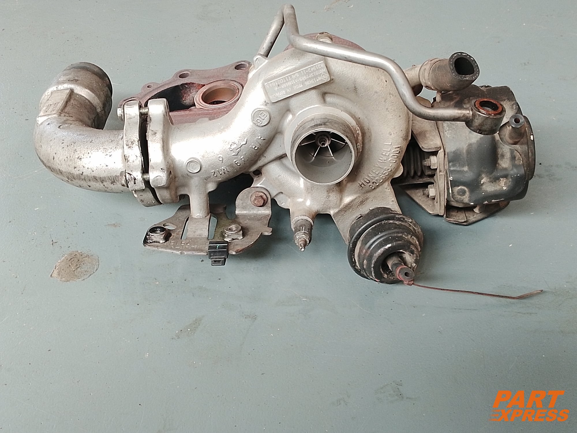 Turbolader Renault 1.6 DCI R9M450 Trafic III Opel Vivaro B 75TKm Komplett 821942 – 2