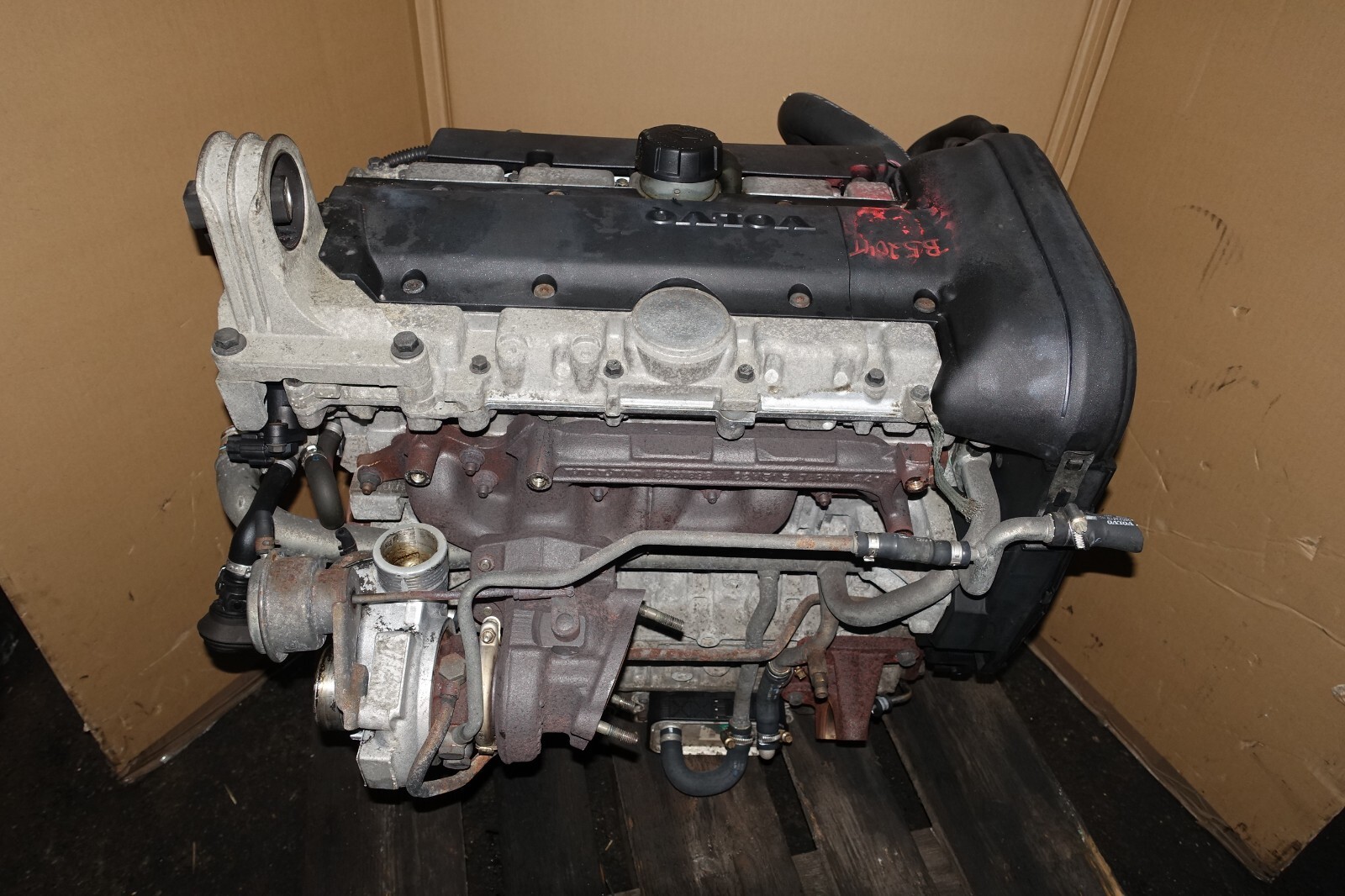 Motor B5204T5 125TKM Volvo S60 V70 II S80 2,0T 132kW 180PS 00- 6900975 B5204T – 3