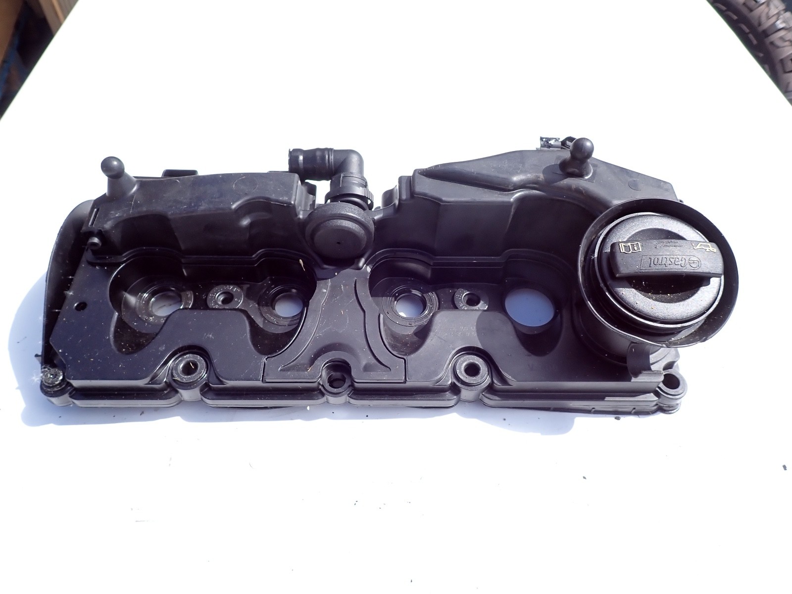 Ventildeckel DFS VW Golf VI Audi A3 Seat Skoda 2,0 TDI Caddy 03L103469H