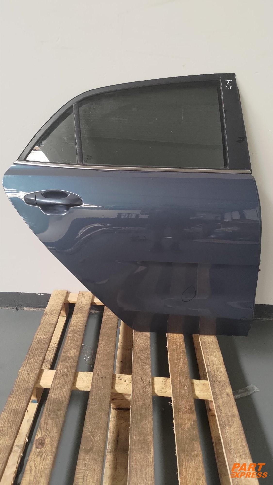 Tür komplett hinten rechts Kia Rio 4 YB Blau Smoke Blue 2017 - 2023