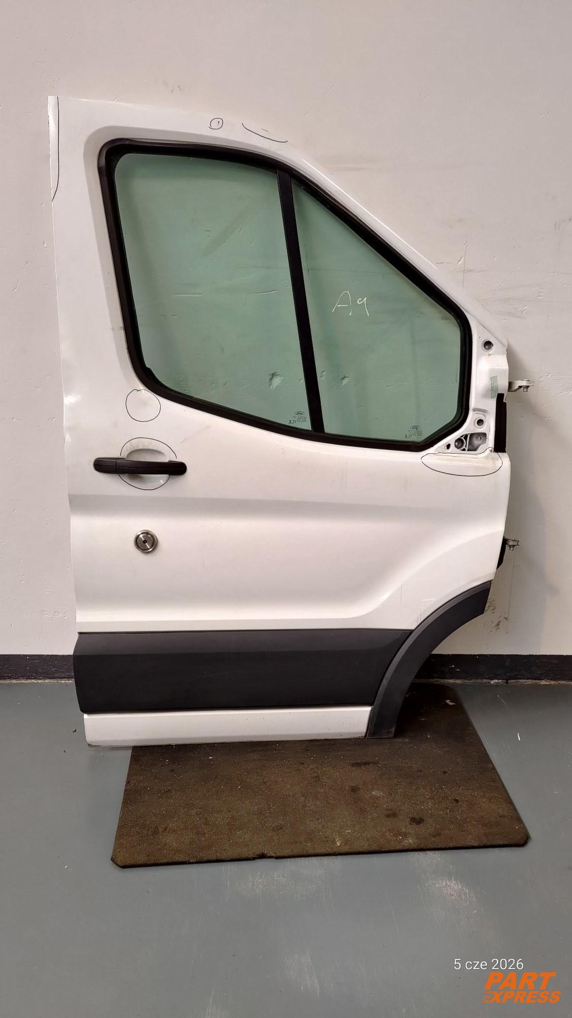 Door Complete Front Right Ford Transit V363 Mk8 White Frost White from 2014