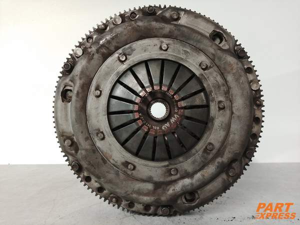 Kupplungsatz 1,6TDI CAYA 90TKM 77kW 66kW Audi A1 VW Polo Skoda Fabia 037105273C