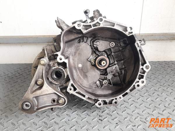 Schaltgetriebe Opel Mokka 1,6 CDTi 102tkm BY6 55575539 55494802 mit Start-Stop