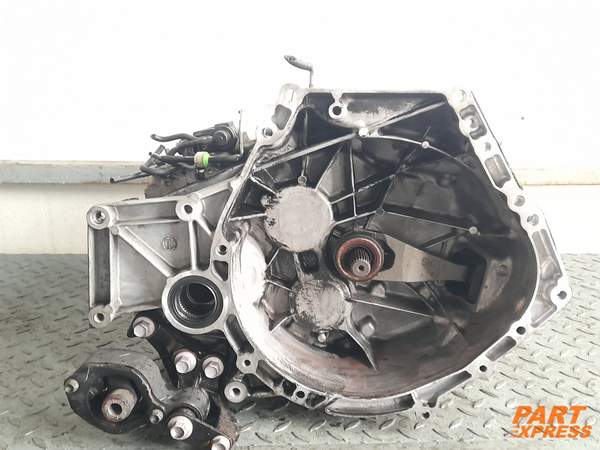 Schaltgetriebe 6 Gang 4x4 Mazda 6 CX-5 2,2D 88TKM 110KW D6100