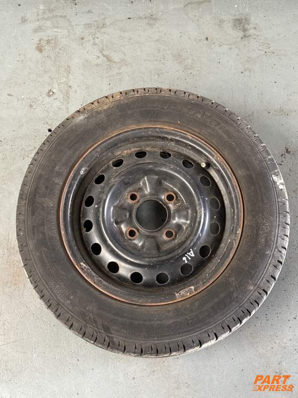 Komplettrad Nissan NV200 175/70 R14 ab 2014